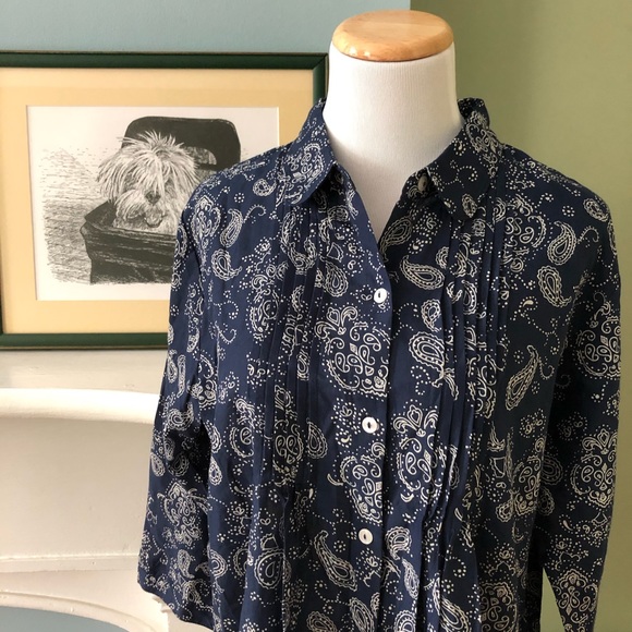 Citicraze Navy Paisley Button-Up Blouse - Picture 2 of 11